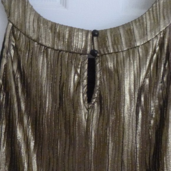 Women's Gold ruffled top - Picture 5 of 7